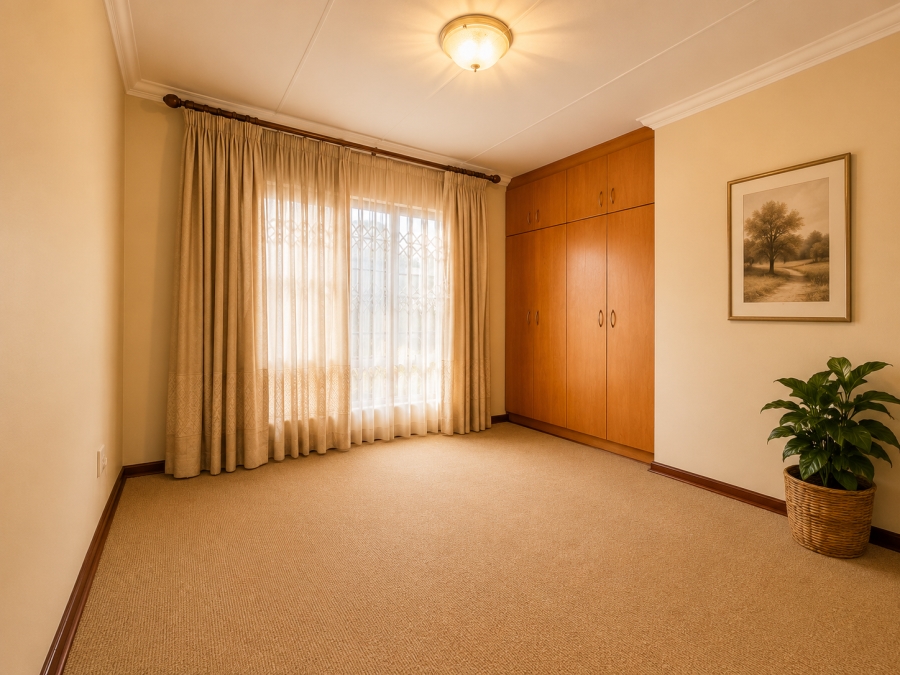 3 Bedroom Property for Sale in Wilkoppies North West